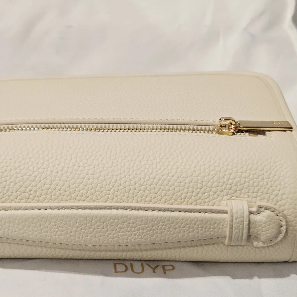 Mélodie Cécile "Le Petit Paris 15" in A Buttercream Color - Picture 6 of 17